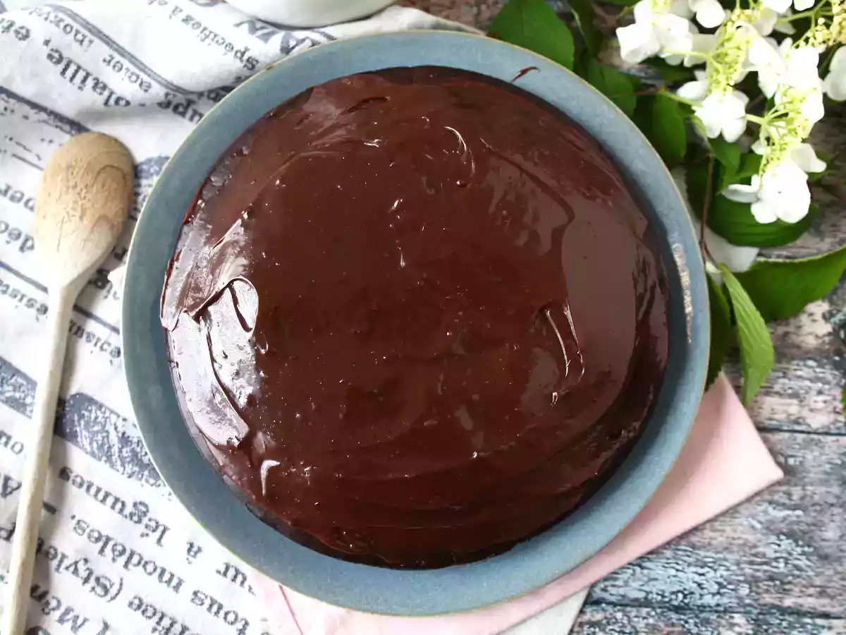 Jak vyrobit polevu brigadeiro na dorty? - foto 4