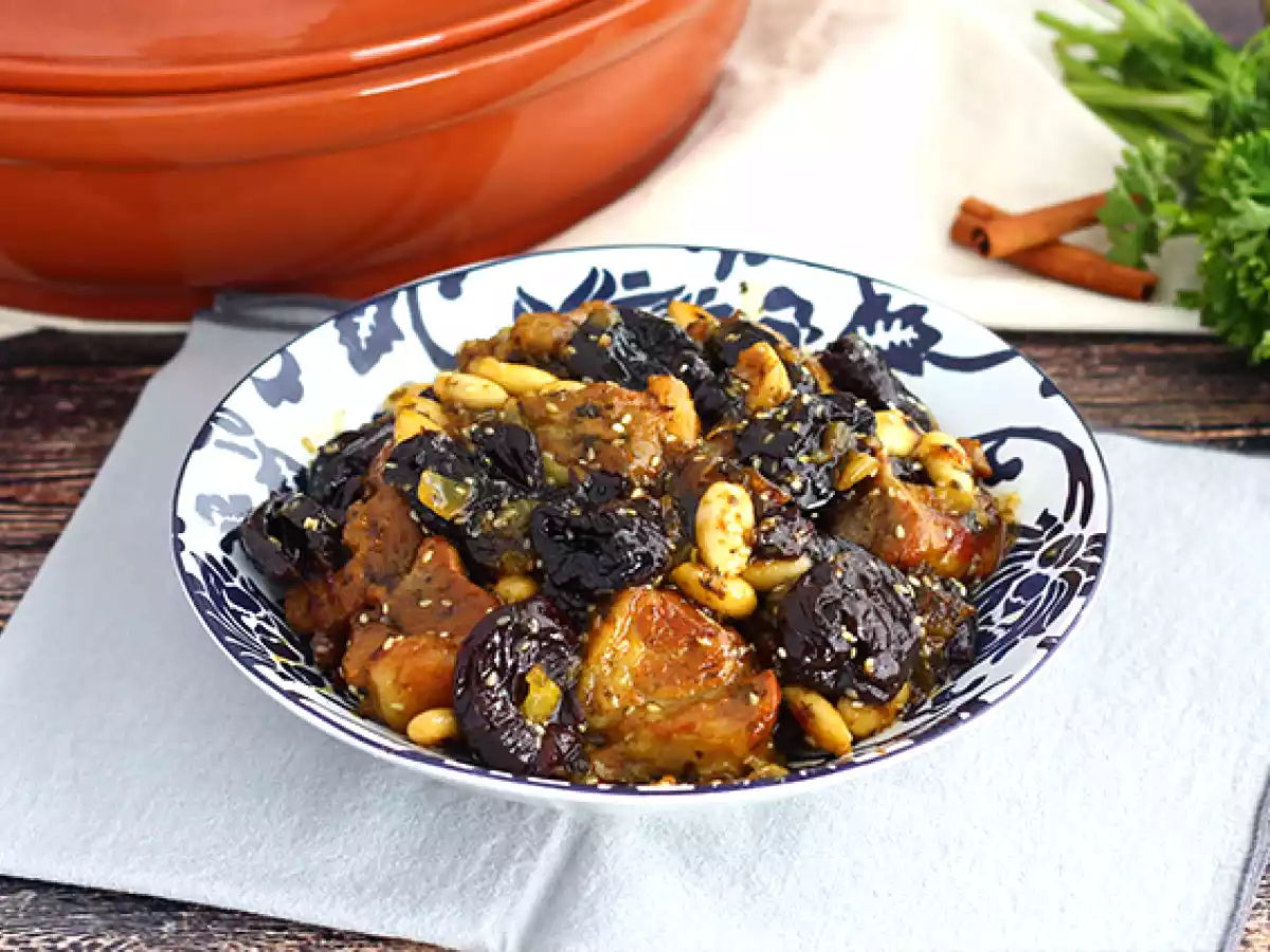 Jehněčí tajine se sušenými švestkami (postup a video)