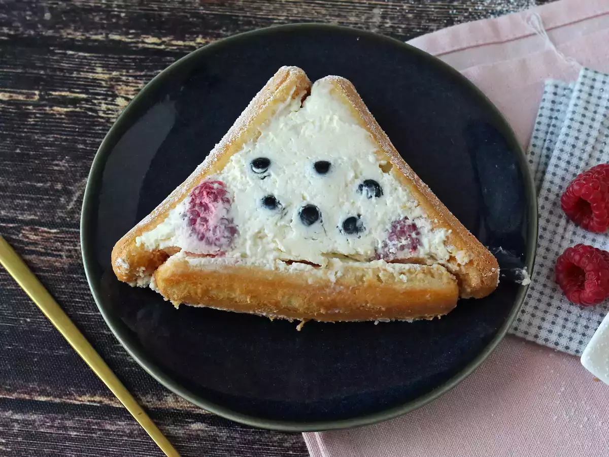 K výrobě tohoto červeného ovocného špalku nepotřebujete formu! - foto 2