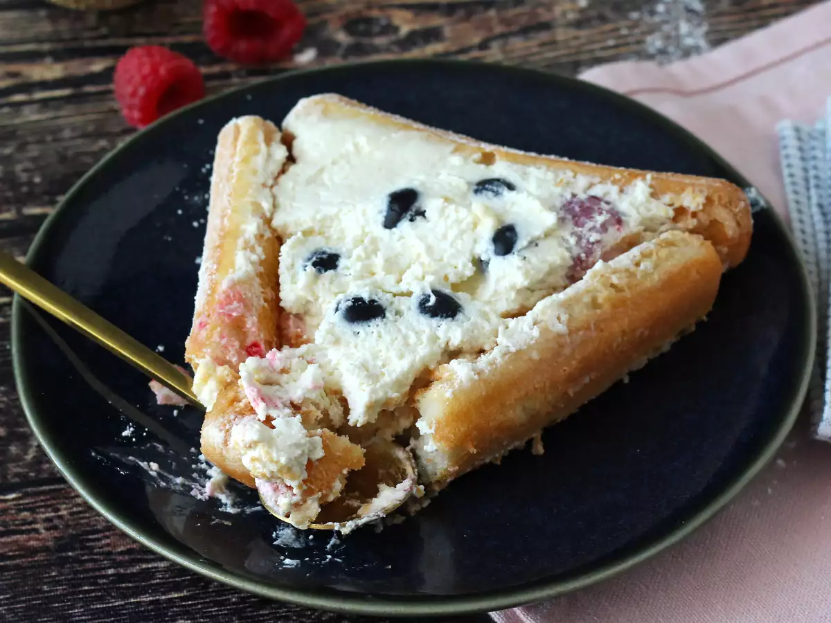 K výrobě tohoto červeného ovocného špalku nepotřebujete formu! - foto 4