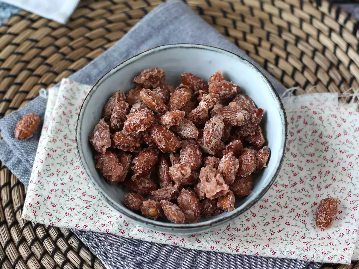 Karamelizované mandle v horkovzdušné fritéze (pralinky) - foto 5