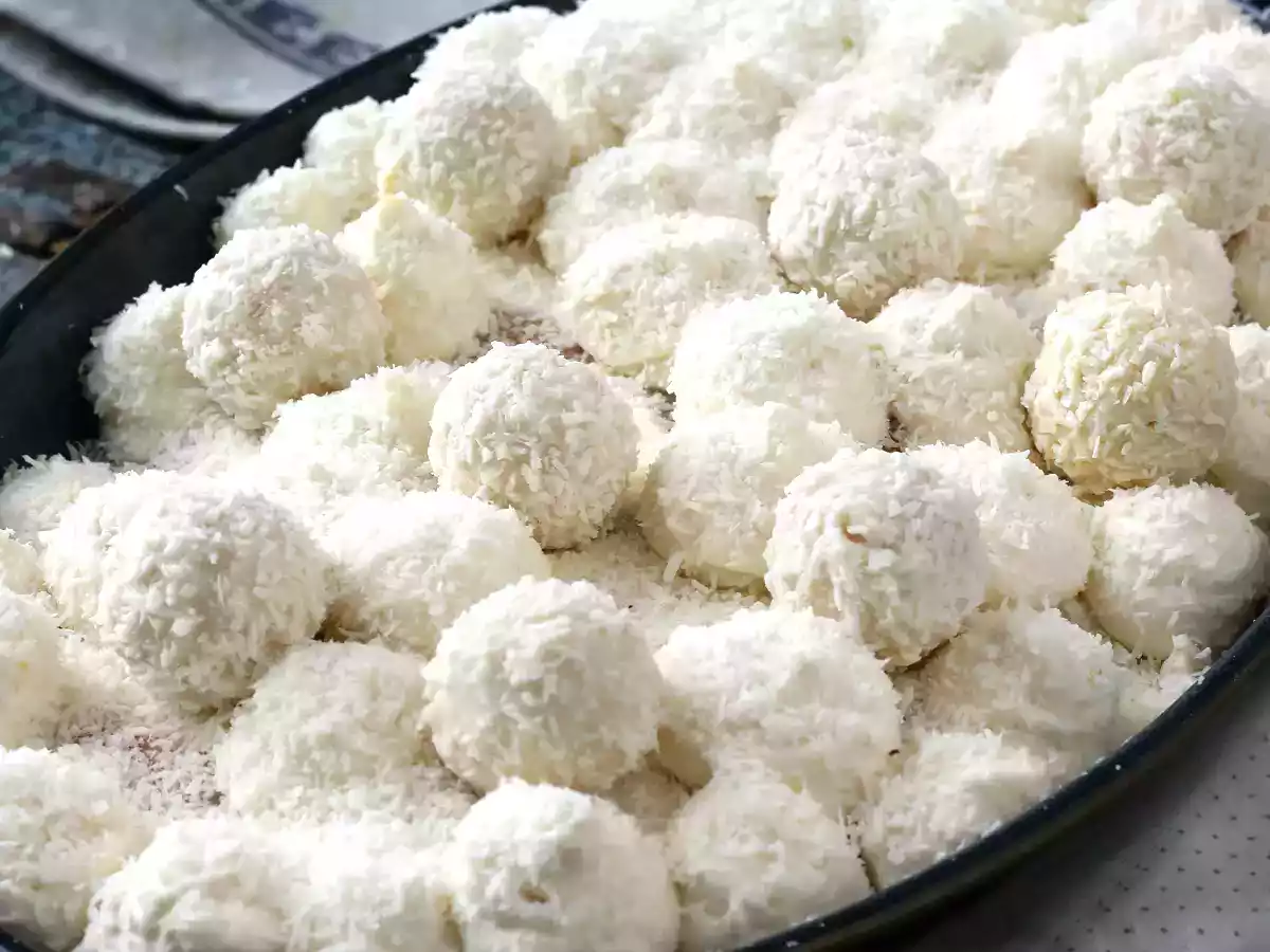 Kokosové tiramisu s Raffaellem - foto 5