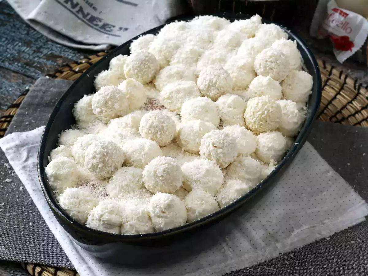 Kokosové tiramisu s Raffaello