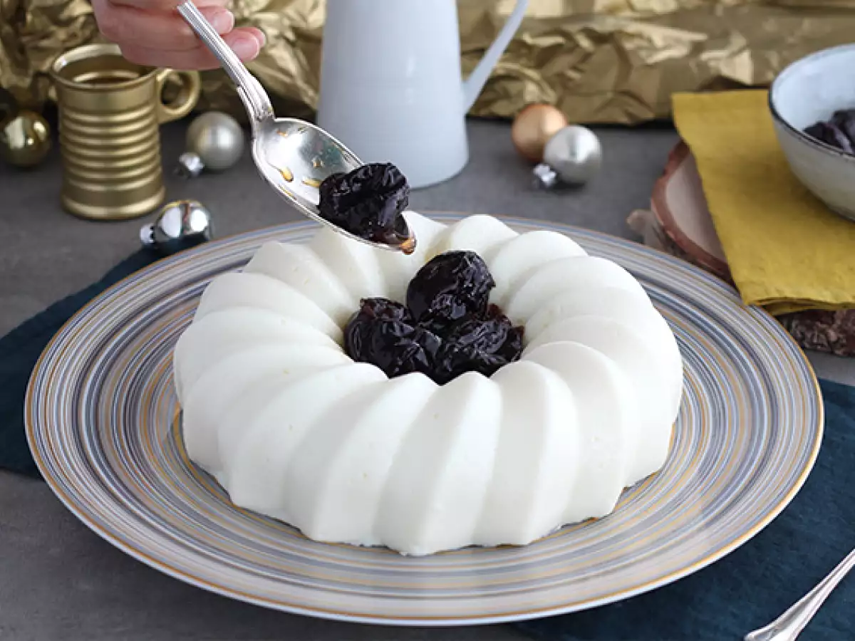 Kokosový pudink s omáčkou ze sušených švestek - foto 7