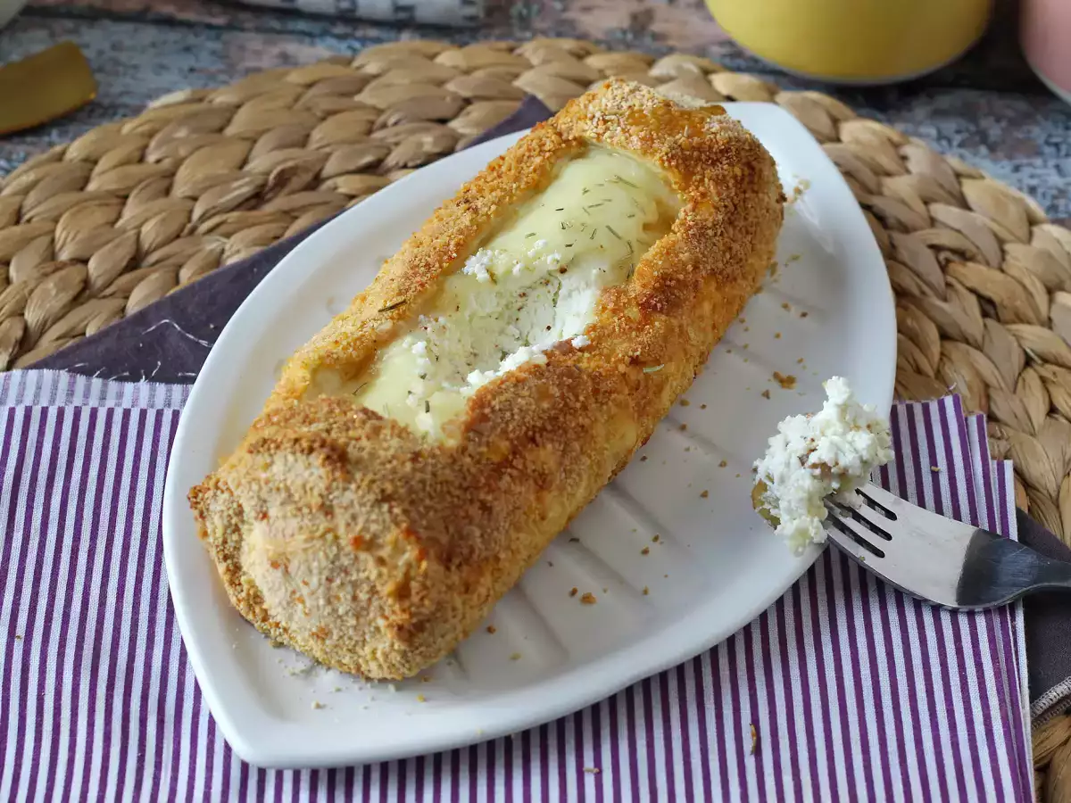 Kozí sýr v trojobalu z horkovzdušné fritézy: křupavý na povrchu a rozplývající se uvnitř - foto 5