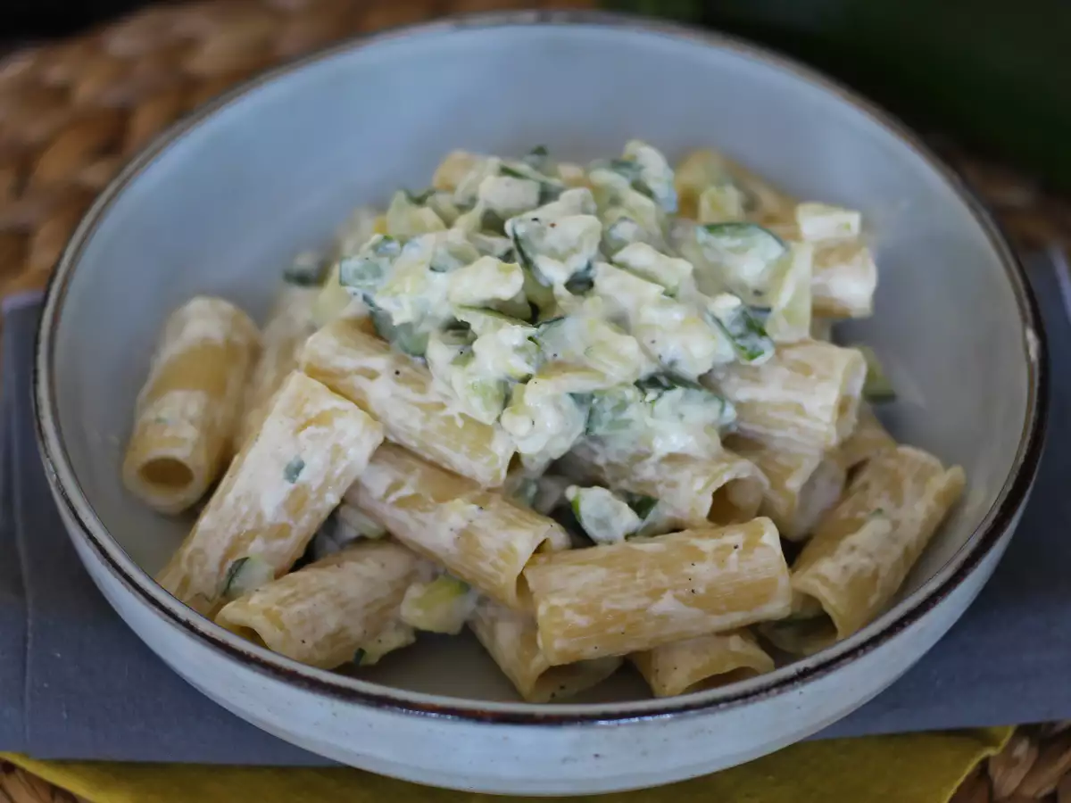 Krémové těstoviny s cuketou – rychlý a chutný recept - foto 4