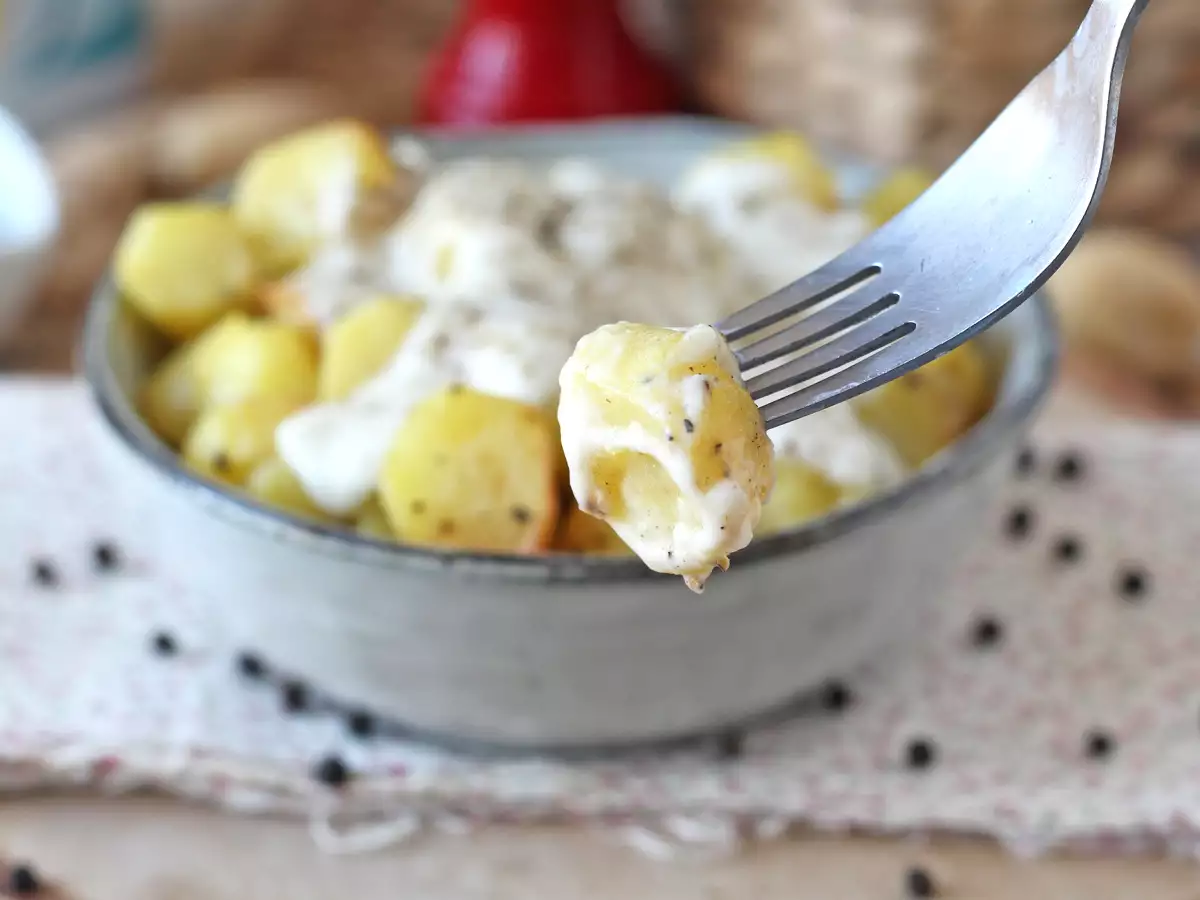 Krémové zapečené brambory cacio e pepe: snadná příloha, ze které se všichni zblázní! - foto 5