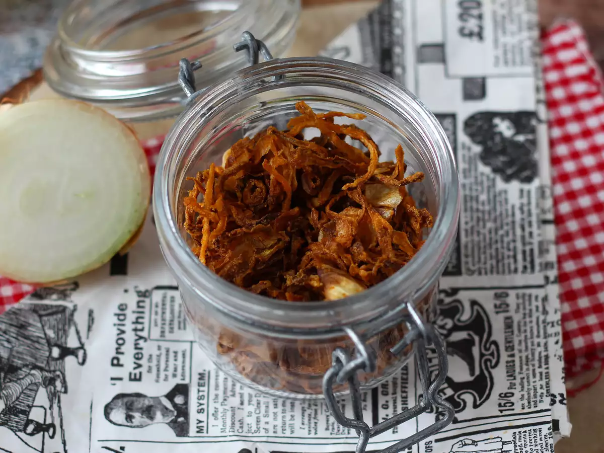 Křupavá cibule v horkovzdušné fritéze: extra křupavá a chutná - foto 2