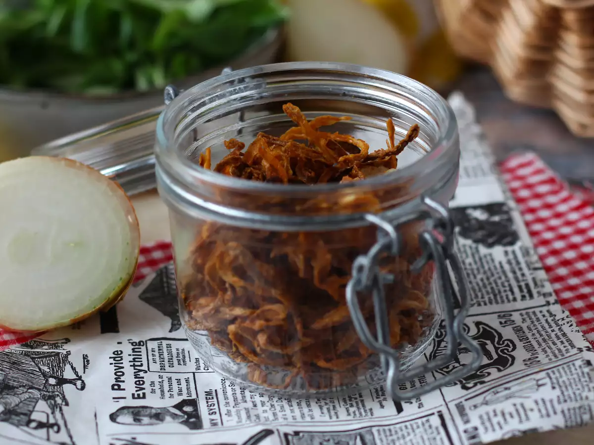 Křupavá cibule v horkovzdušné fritéze: extra křupavá a chutná - foto 3
