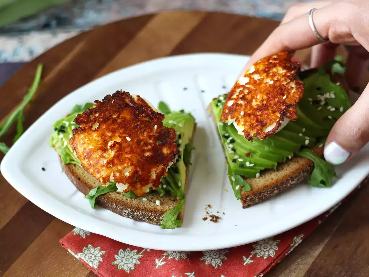 Křupavá vejce s fetou: velmi jednoduchý a trendy recept - foto 6