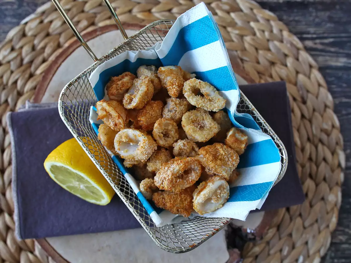 Křupavé a lehké kalamárové kroužky v horkovzdušné fritéze - foto 7