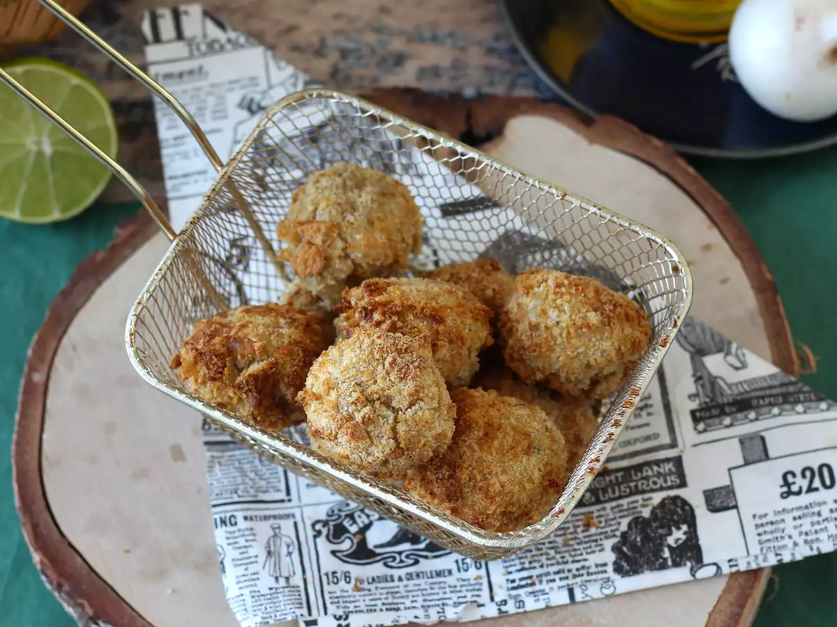 Křupavé tuňákové kuličky v horkovzdušné fritéze: neodolatelný předkrm!