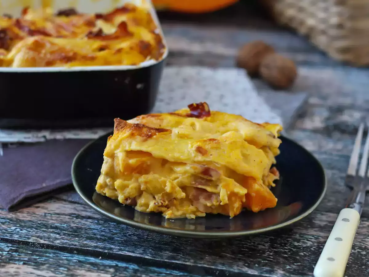 Lasagne s dýní, špekem a krémovými i křupavými ořechy - foto 4