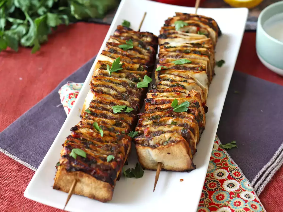 Lavash kebab s tortillami, slavný snadný kebab pečený v troubě! - foto 5