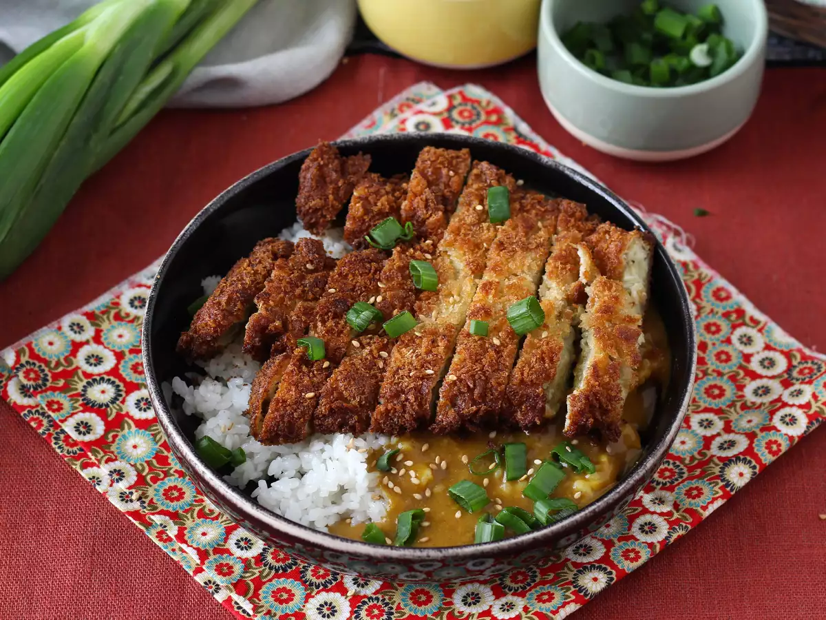 Lilek v panko strouhance ve stylu japonského katsu kari – vegetariánský recept