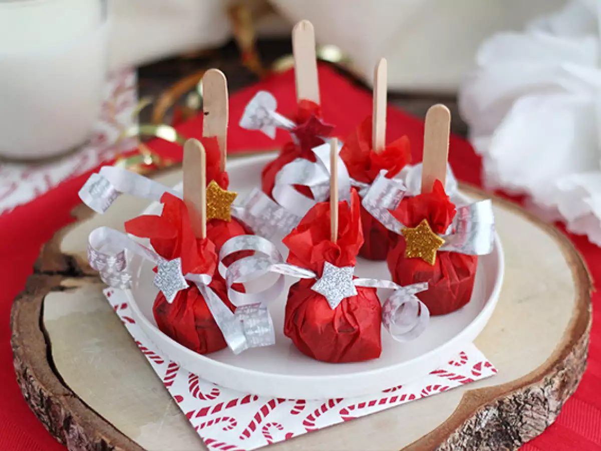 Lízátka do horké čokolády: hořká čokoláda a marshmallow