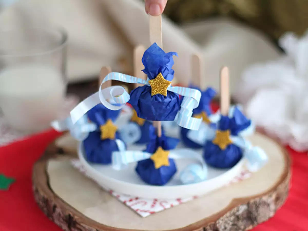 Lízátka do horké čokolády z bílé čokolády a sušenek speculoos - foto 4