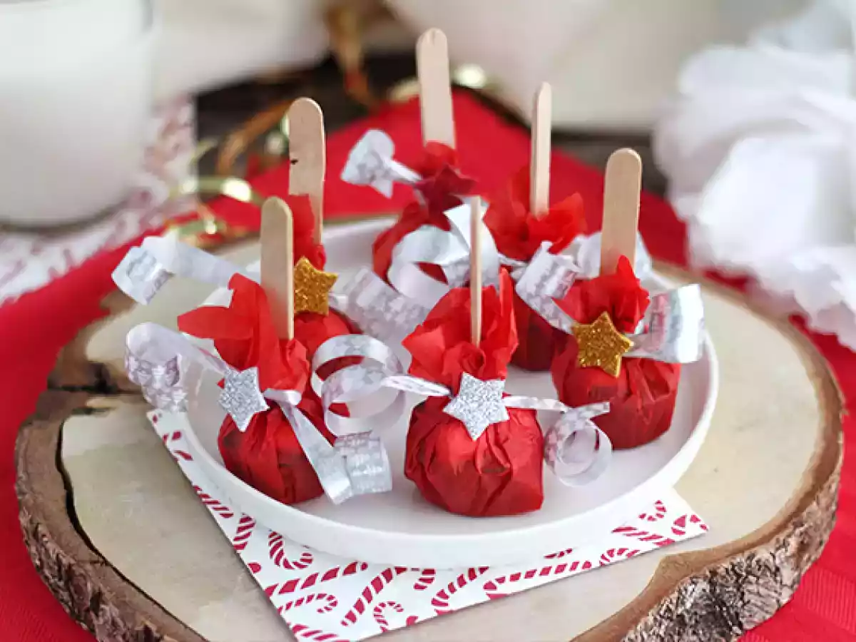 Lízátka s horkou čokoládou: hořká čokoláda + marshmallow