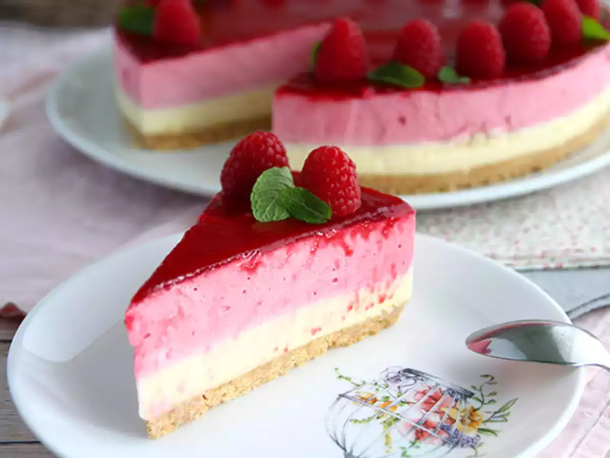 Malinový bavarois s bílou čokoládou (recept krok za krokem a video) - foto 2