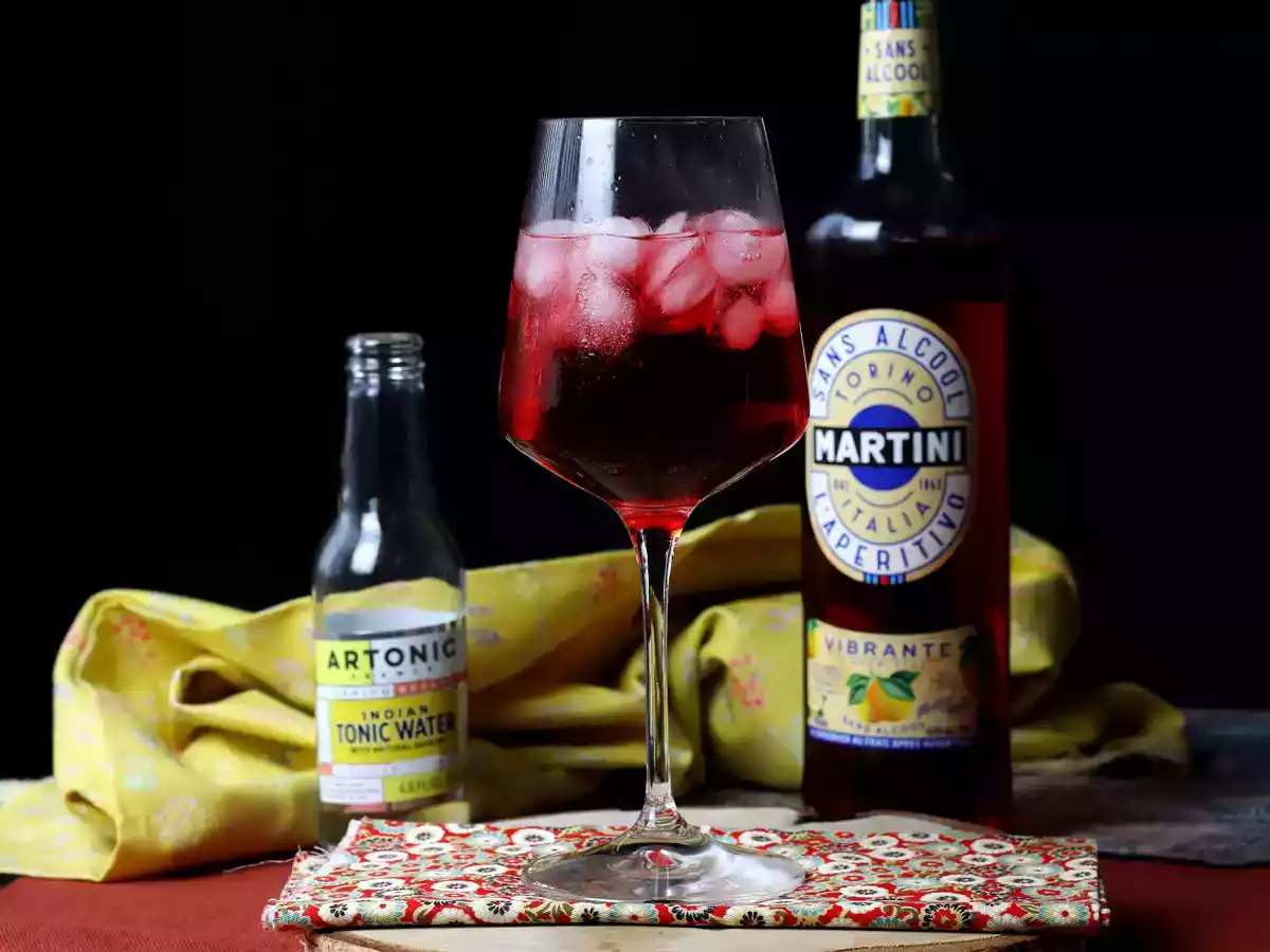 Martini tonic bez alkoholu, svěží ovocný koktejl! - foto 3