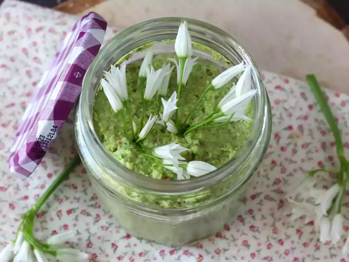 Medvědí česnekové pesto, voňavé a velmi chutné! - foto 5