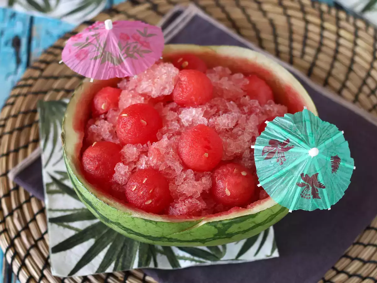 Melounové frosé: super osvěžující mražený koktejl z růžového vína!