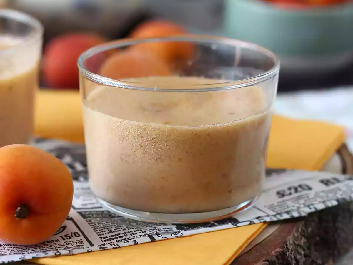 Meruňková pěna, která se připravuje velmi snadno, bez vaření a jen z několika málo ingrediencí! - foto 3