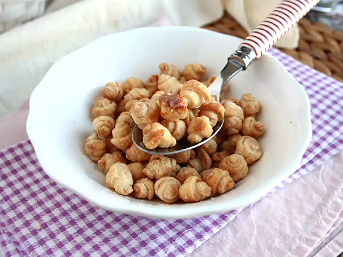 Mini croissantové cereálie