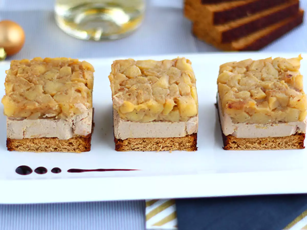 Mini tatiny s foie gras
