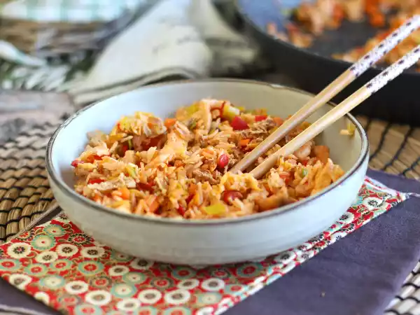 Recept Nasi goreng, indonéský pokrm z rýže
