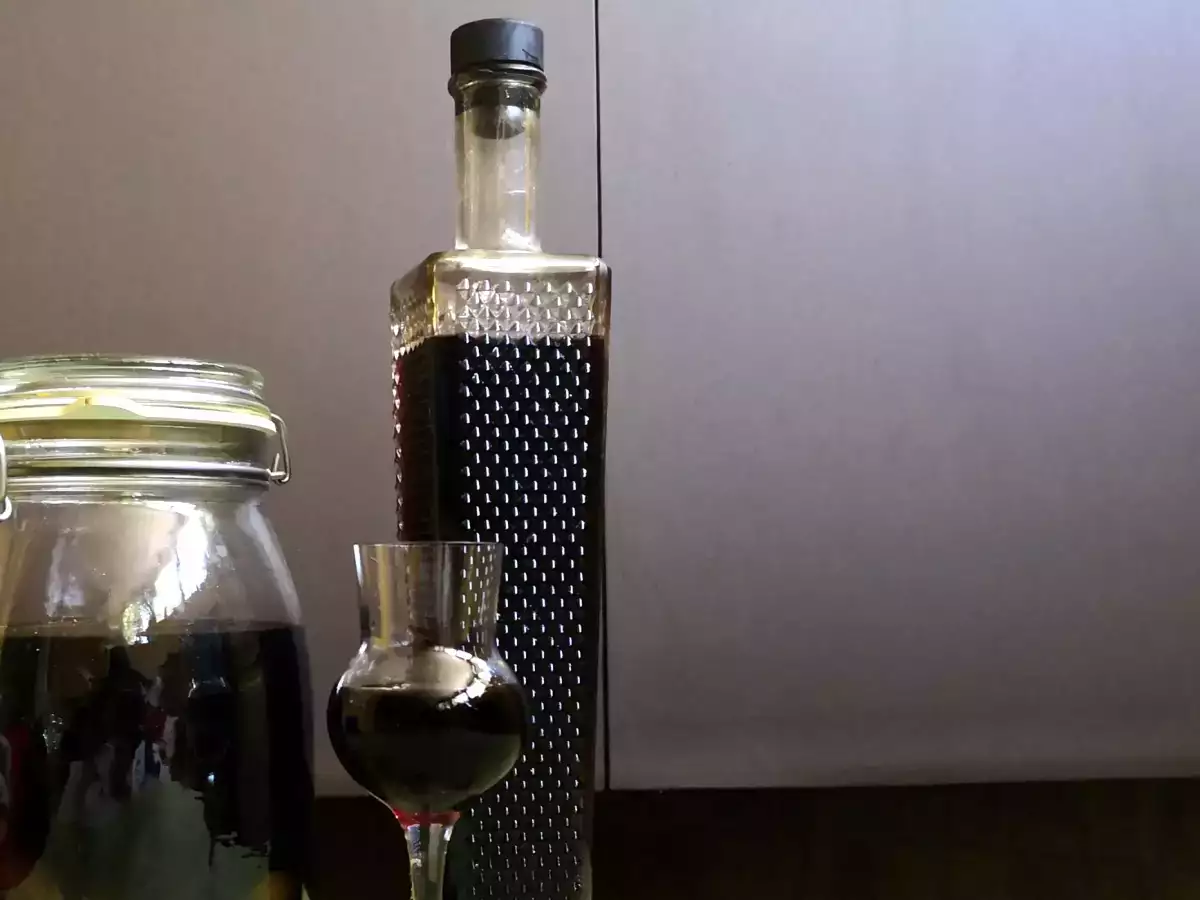 Nocino: recept a ingredience pro domácí přípravu italského ořechového likéru - foto 6