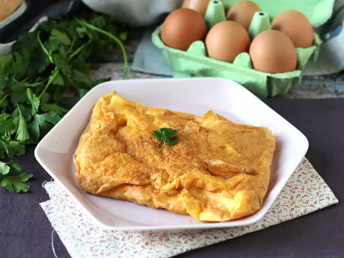 Omeleta ve fritéze, lehký recept bez špinavých věcí v kuchyni! - foto 2