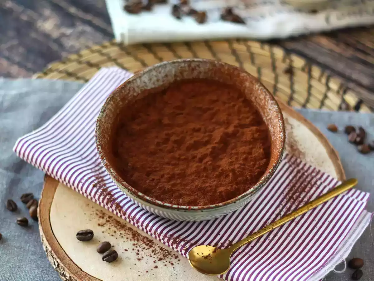 Ovesné vločky na noc s příchutí tiramisu, dokonalá snídaně s kávou a kakaem! - foto 3