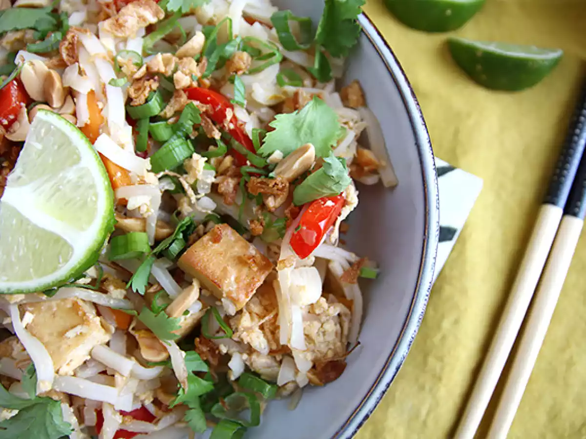 Pad thai s tofu - foto 2
