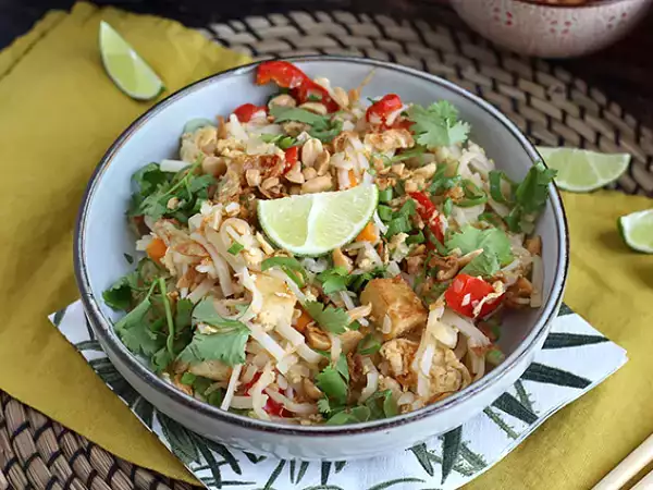 Recept Pad thai s tofu