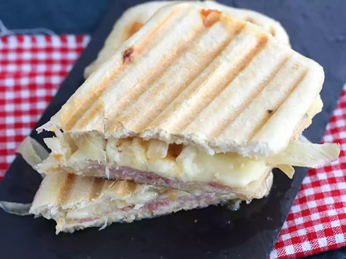 Panini s raclette