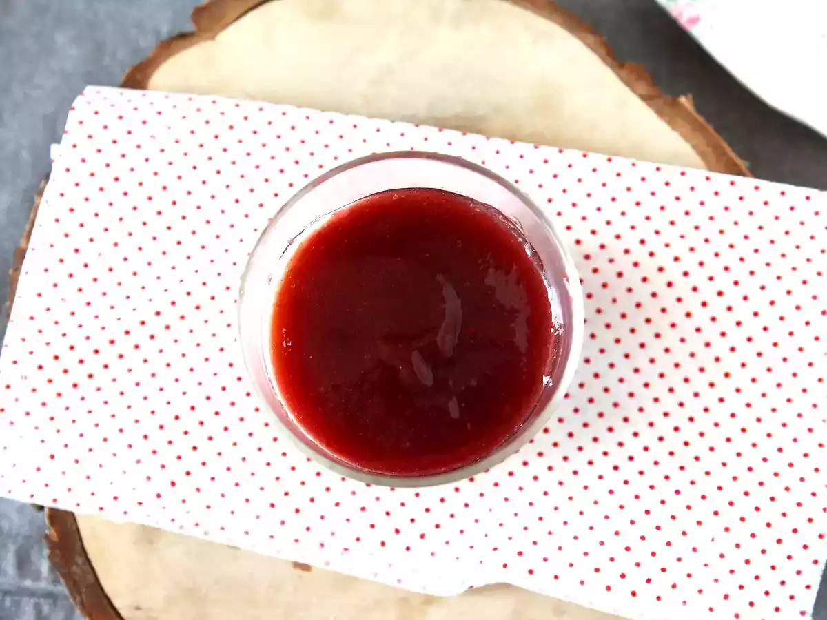 Panna cotta s coulis z lesních plodů - foto 3