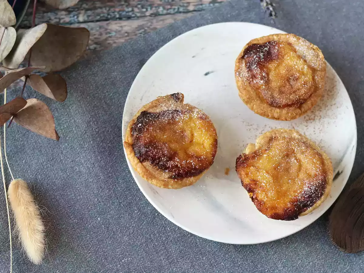 Pastéis de nata ve fritéze. Rychlý a snadný recept na tradiční portugalskou sladkost. - foto 8