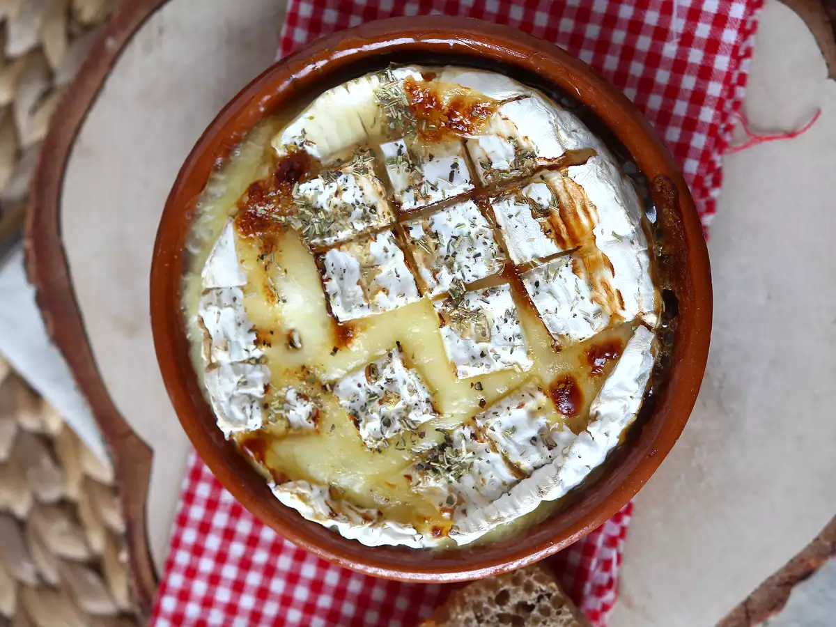 Pečený camembert v horkovzdušné fritéze: dokonale tekutý sýr! - foto 4