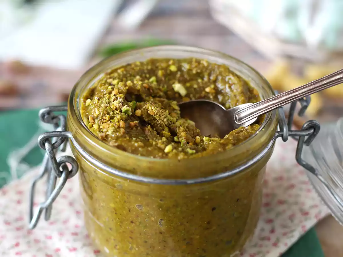 Pistáciové pesto, snadná a chutná omáčka - foto 6