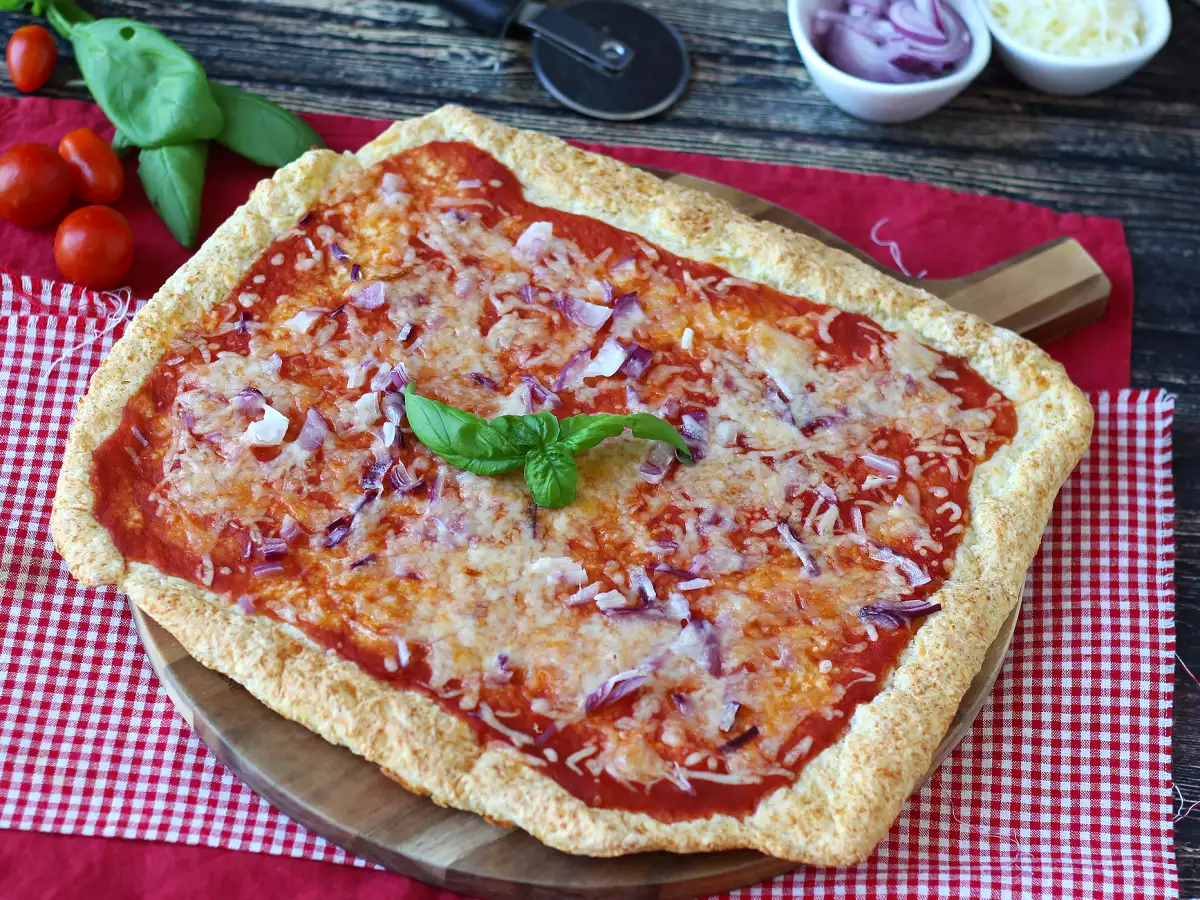 Pizza s cottage sýrem - foto 3