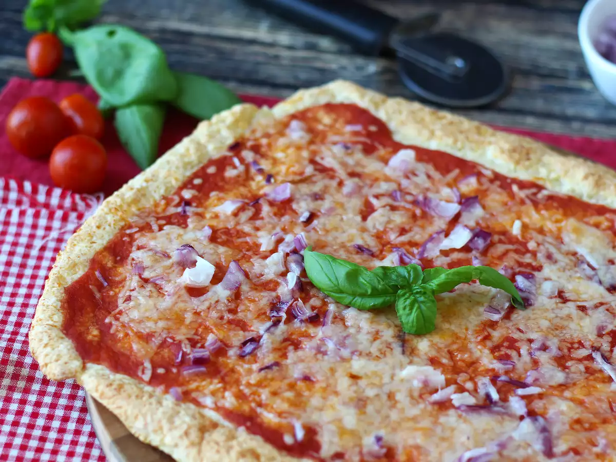 Pizza s cottage sýrem - foto 4