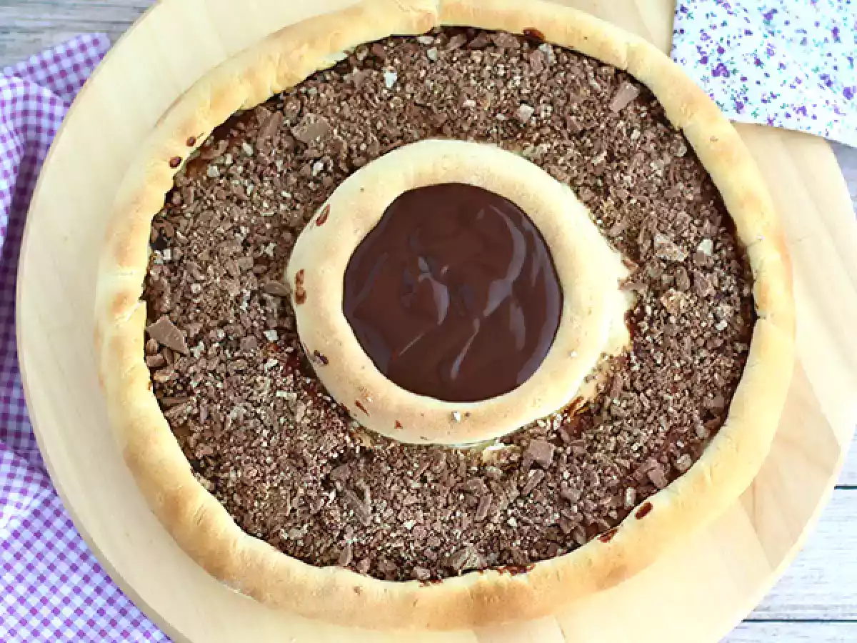 Pizza s Kit Kat a jogurtem Danette s čokoládou - foto 3