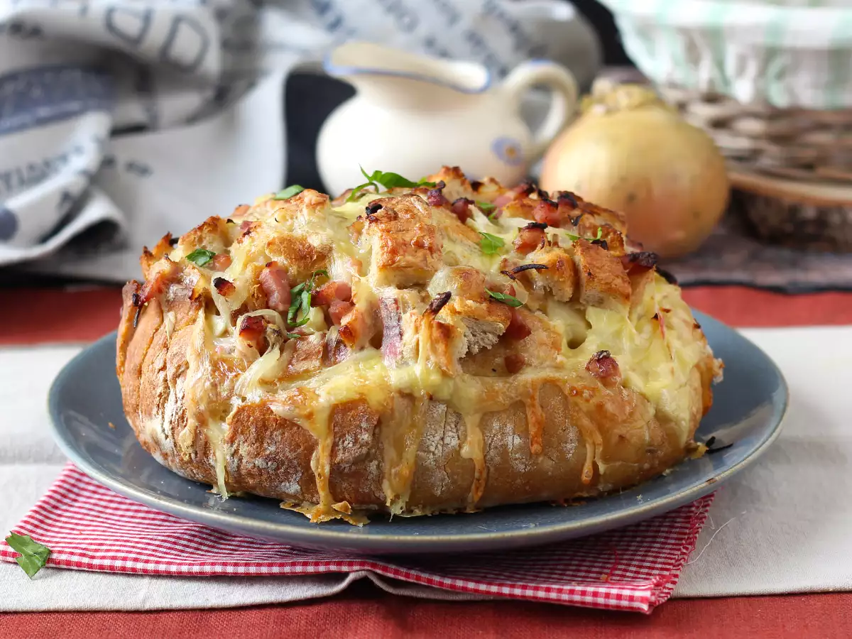 Plněný ježčí chléb ve stylu tartiflette - foto 4