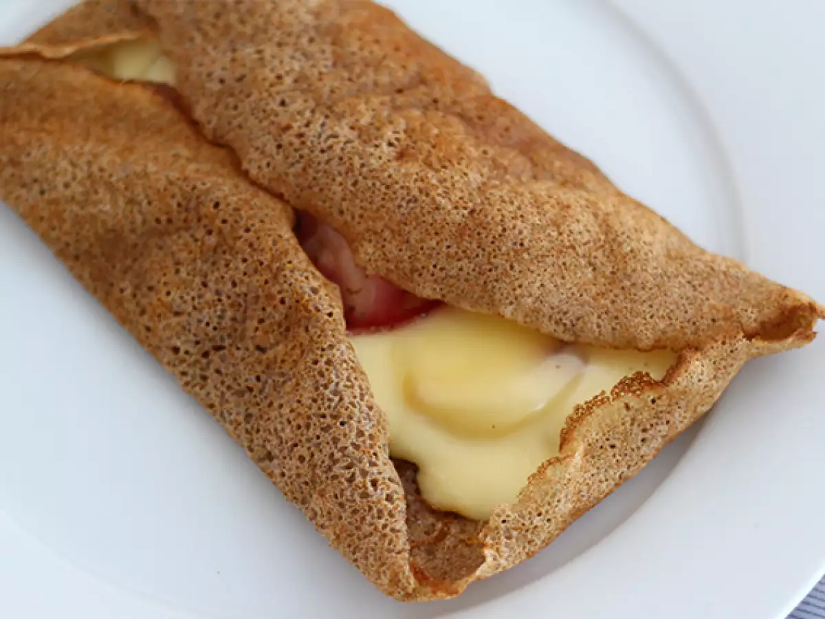 Pohanková galette se sýrem raclette - foto 2