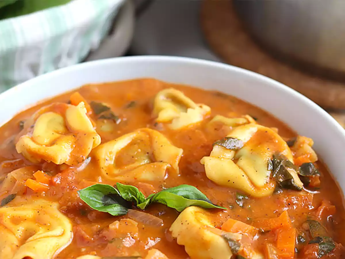 Polévka s tortellini - foto 4