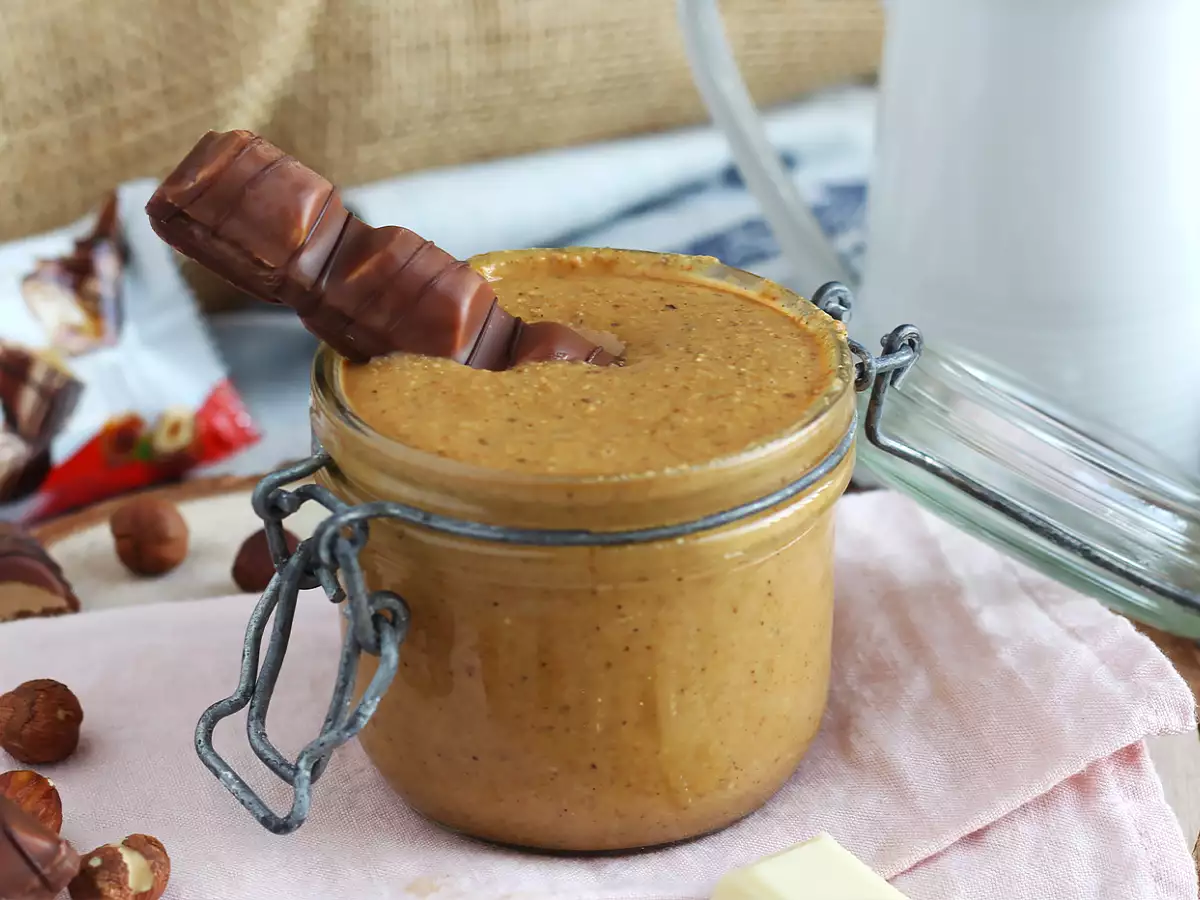 Pomazánka s příchutí Kinder Bueno – jen ze 2 ingrediencí - foto 4
