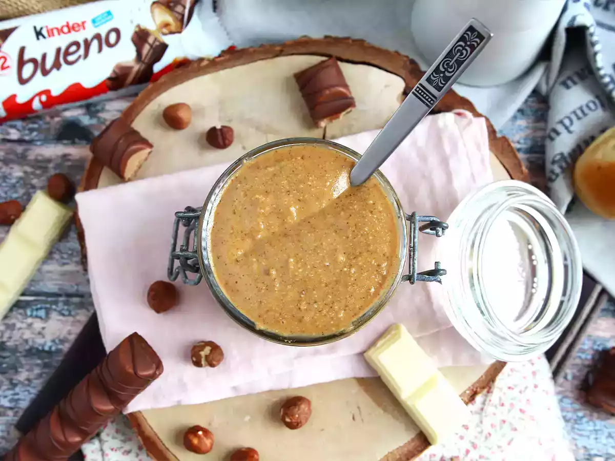 Pomazánka s příchutí Kinder Bueno - pouze 2 přísady - foto 3