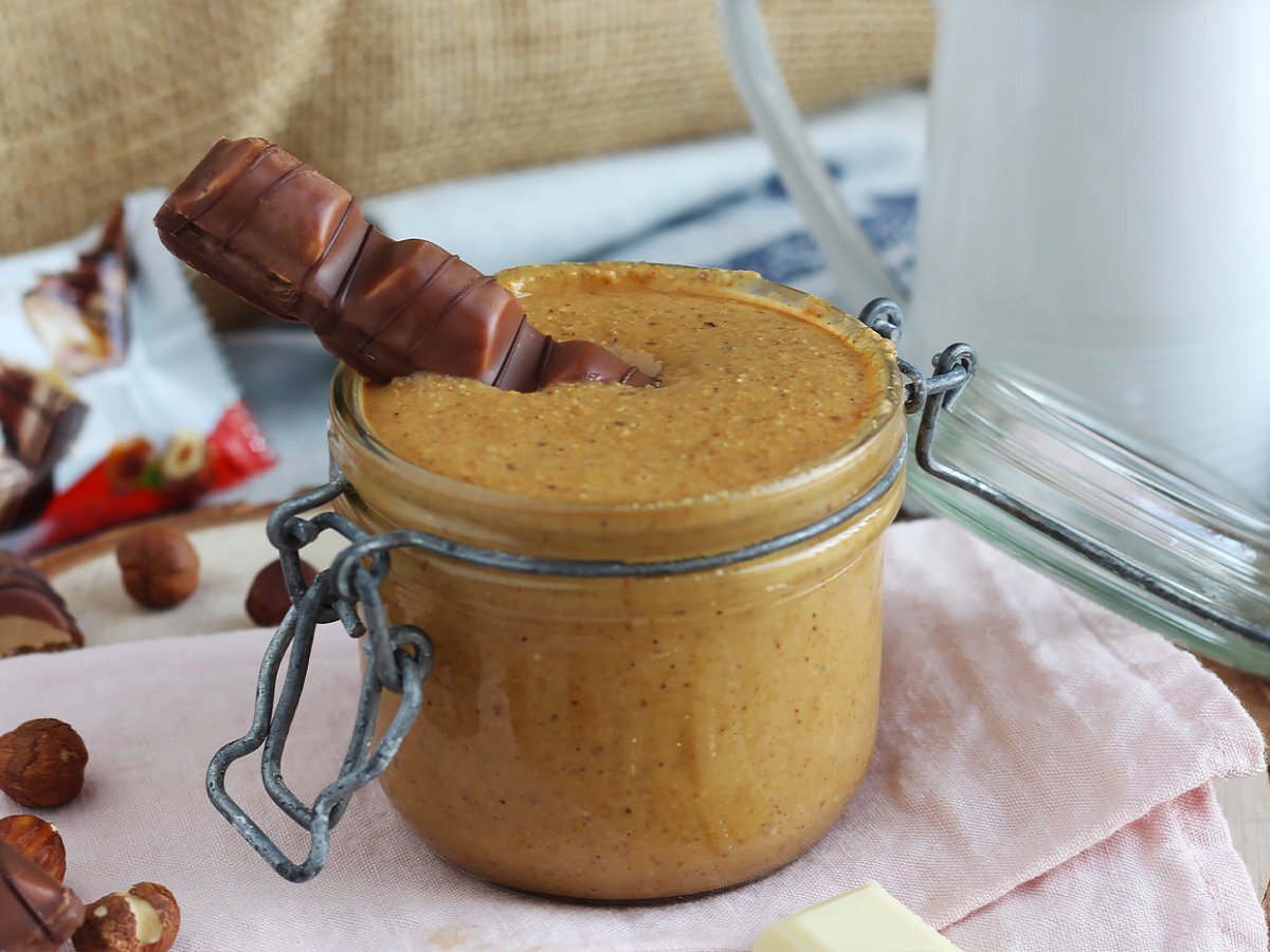 Pomazánka s příchutí Kinder Bueno - pouze 2 přísady - foto 4
