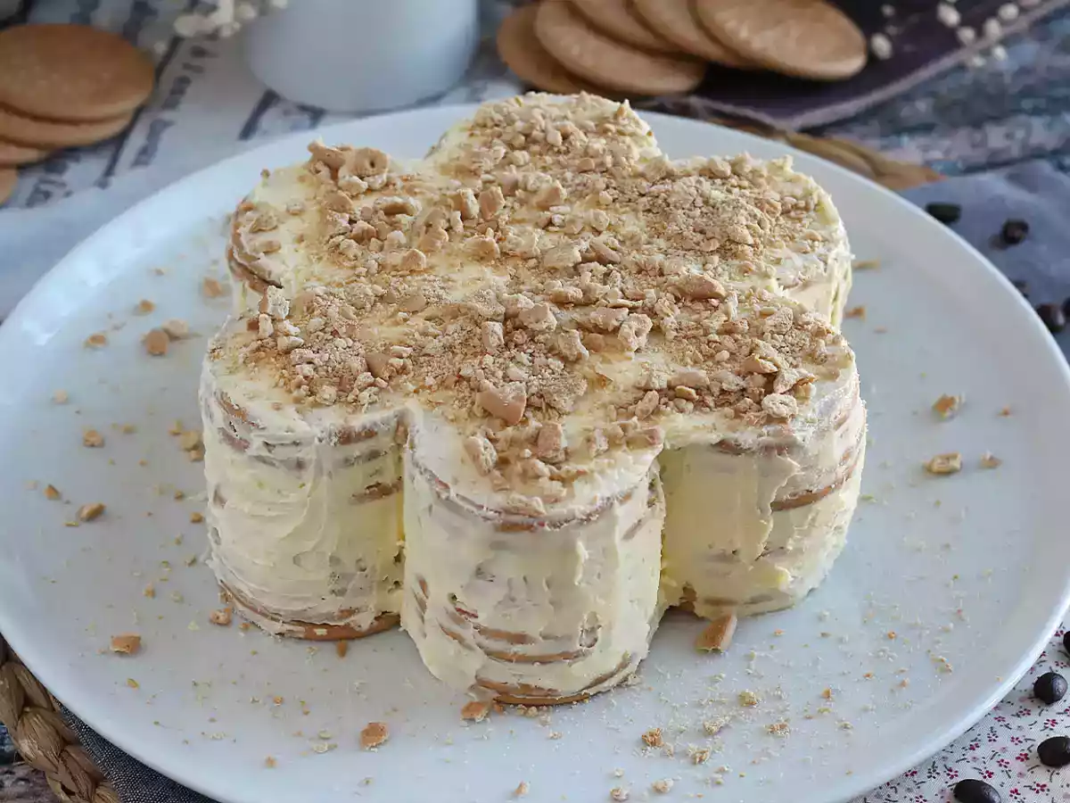 Portugalský sušenkový dort, bolo de bolacha - foto 4